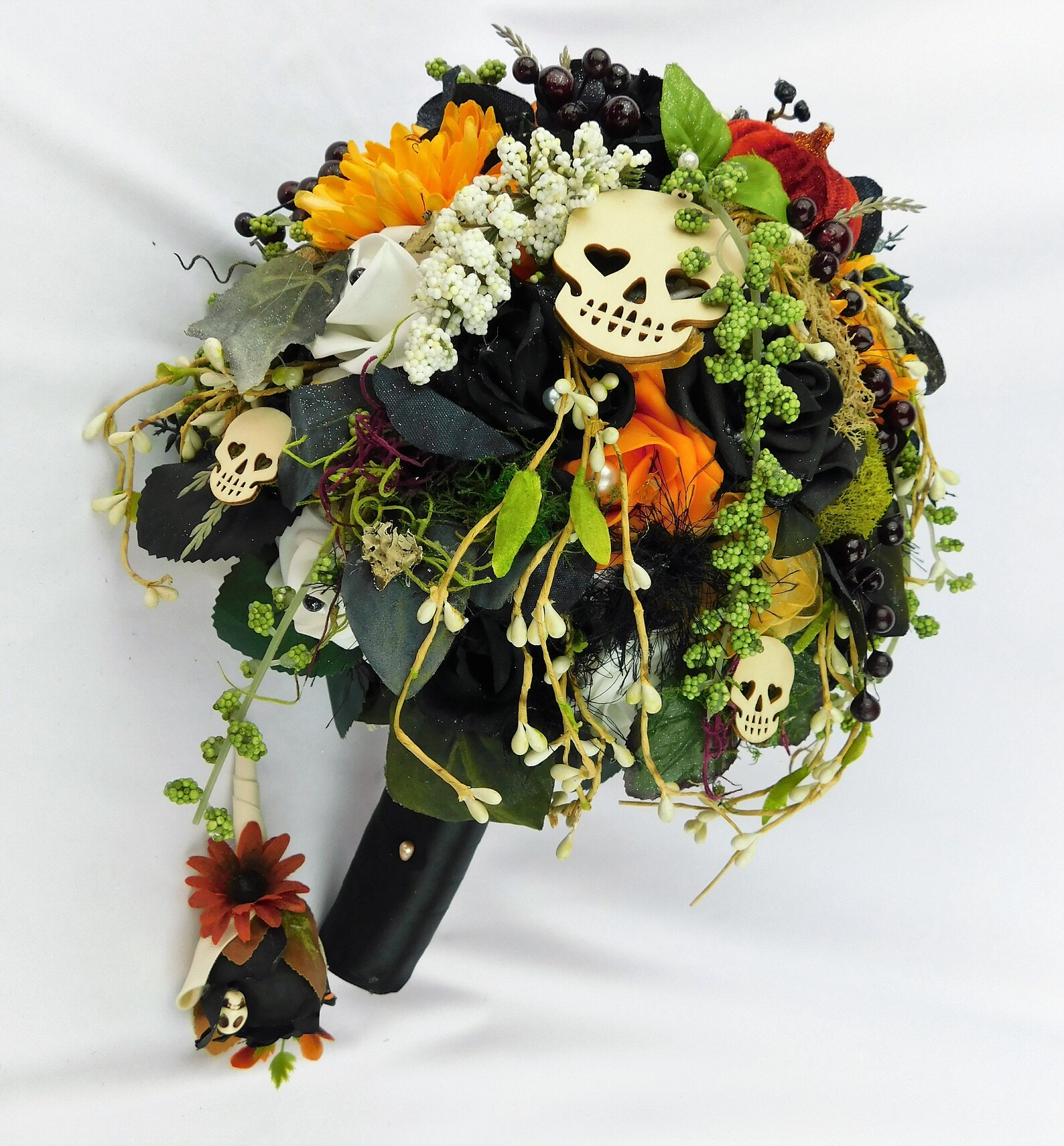 Gothic Halloween Wedding Bouquet Bridal Bride Bouquet Black Etsy