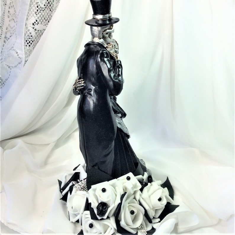 13/'/'x 9/'/' Skeleton Wedding Couple Dancing-Made to Order-Custom Painted-Hair-Clothing-Flowers-Wedding Centerpiece-Cake Topper-Home Decor