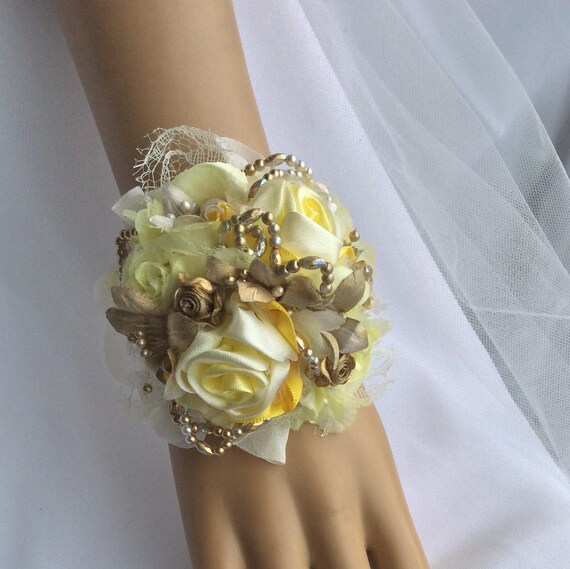 Yellow&Gold Flower CorsageProm FlowersWrist CorsageWedding Etsy