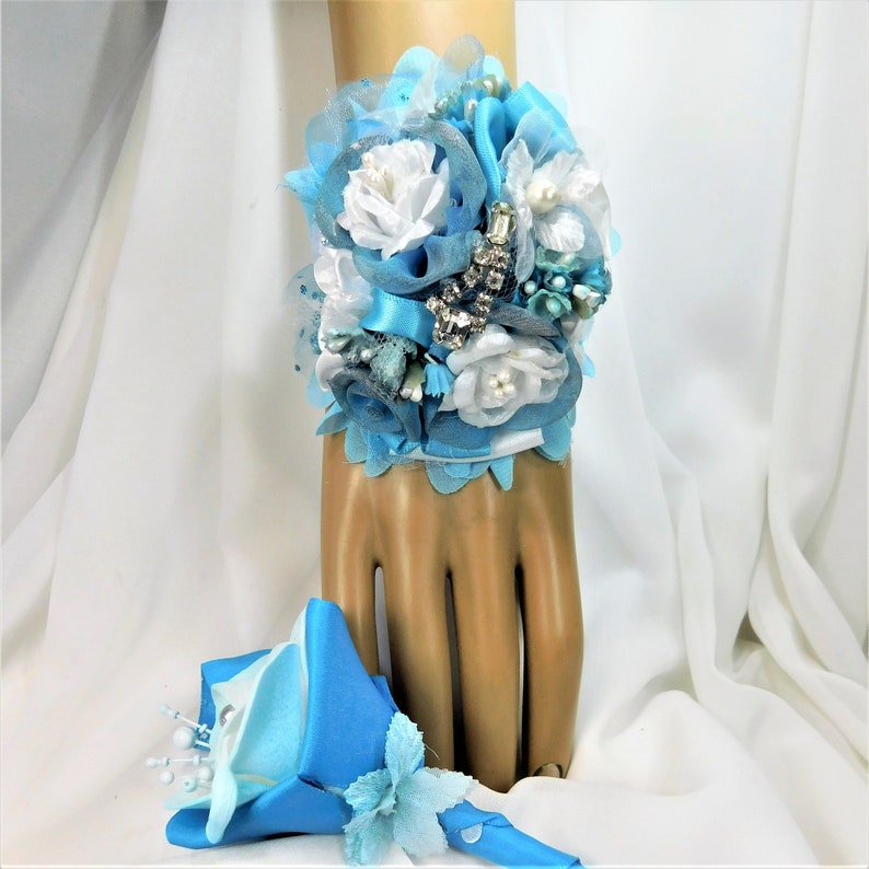 White and Blue Flowers Silk Corsage and Boutonniere Set-Prom Corsage Flowers-Prom Accessories-Brooch Corsage Bracelet-Wedding Bridal Set