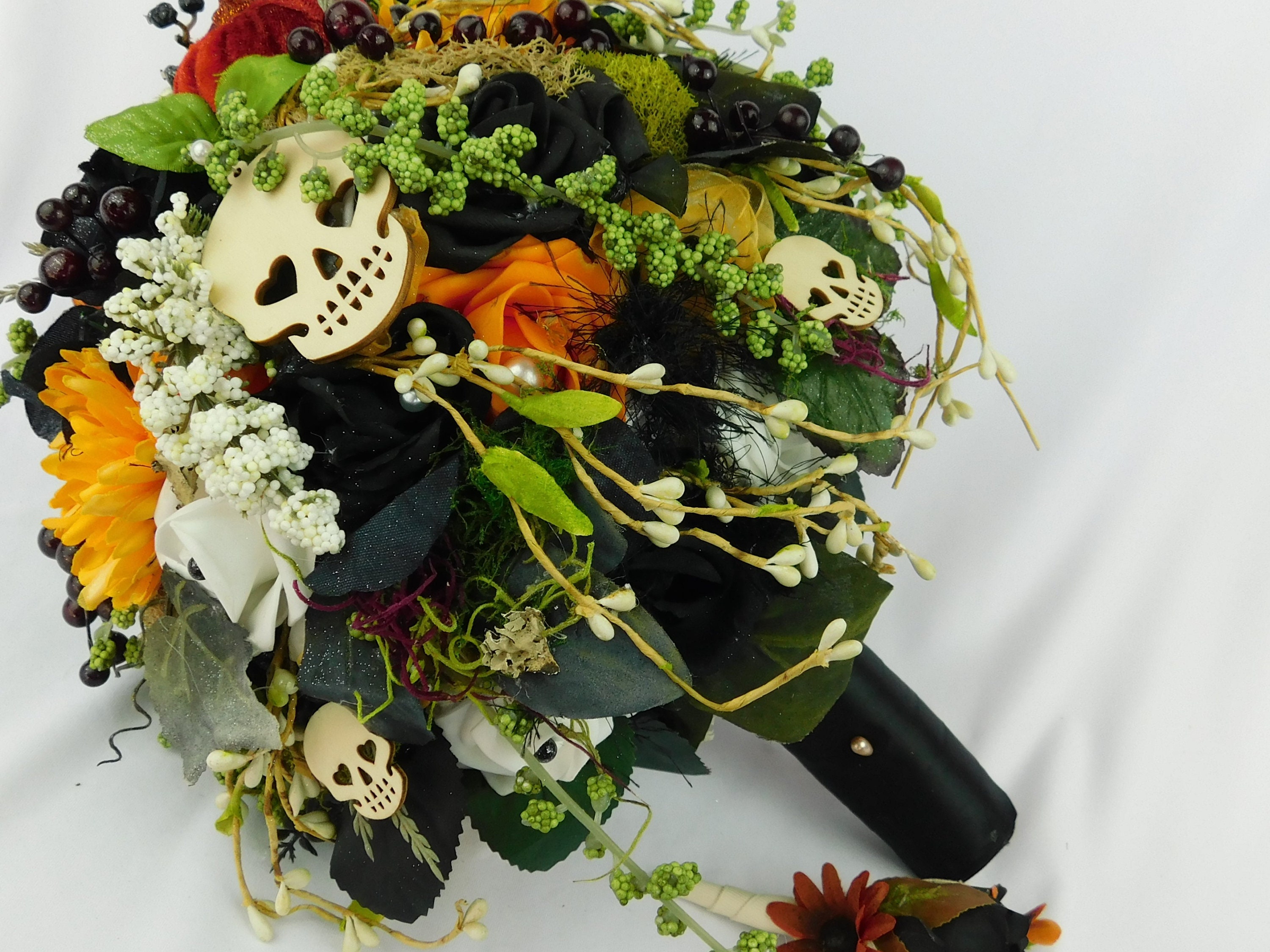 Gothic Halloween Wedding Bouquet Bridal Bride Bouquet Black Etsy
