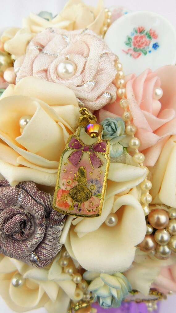 Alice in Wonderland Wedding-bridal Brooch Bouquet-bride Flowers