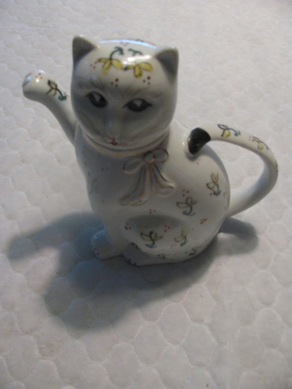 Vintage And Rare Chinese Lucky Cat Teapot Etsy