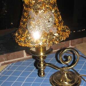 Unique electronic handheld candle light.