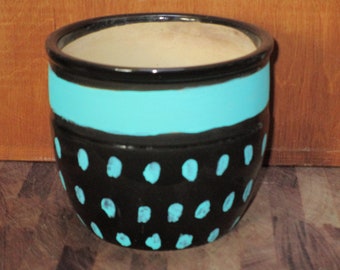 Hand-painted polka dot planter!