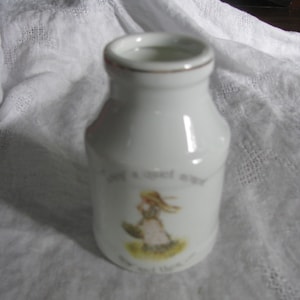 Vintage 1970&#39;2 Holly Hobbie Small Vase - Enjoy a quiet moment.. now and then.