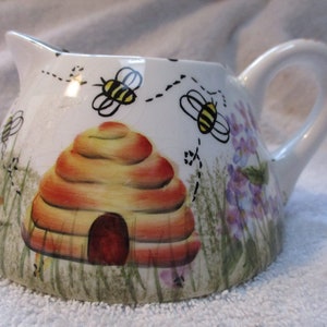 Honey Bee Cheri Lane bijenkorfcreamer