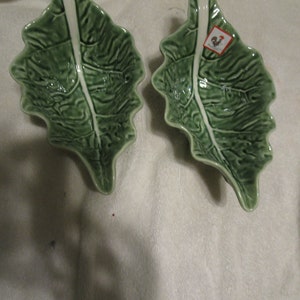 Salad side plates - romaine leaves