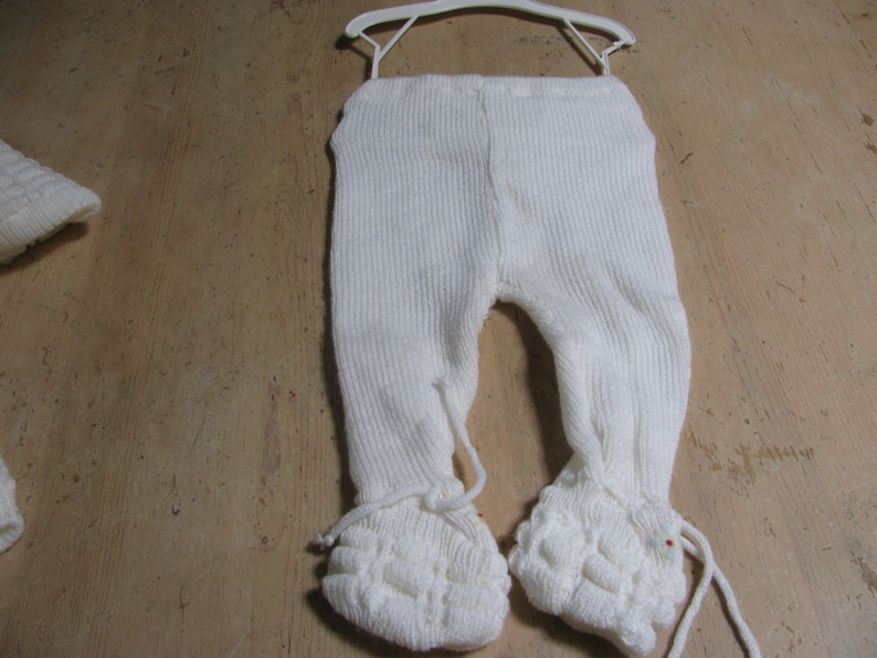 knit top and bottom for 3 month old baby! Vintage Made in Greece