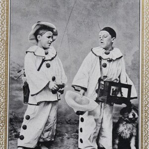 Antique, French Lithograph Trade Card of Begging Pierrot and Dog