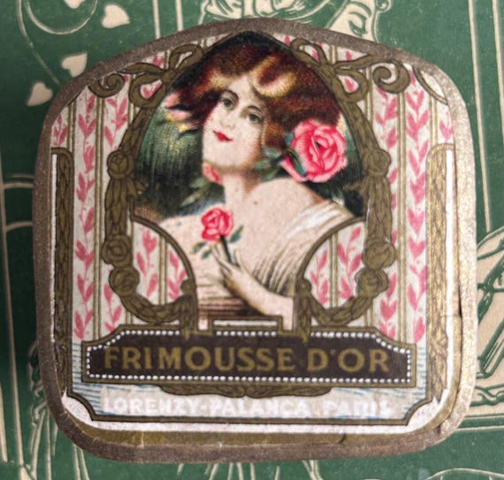Antique, Art Nouveau, Frimousse d'Or Powder Box, by Lorenzy-Palanca of Paris