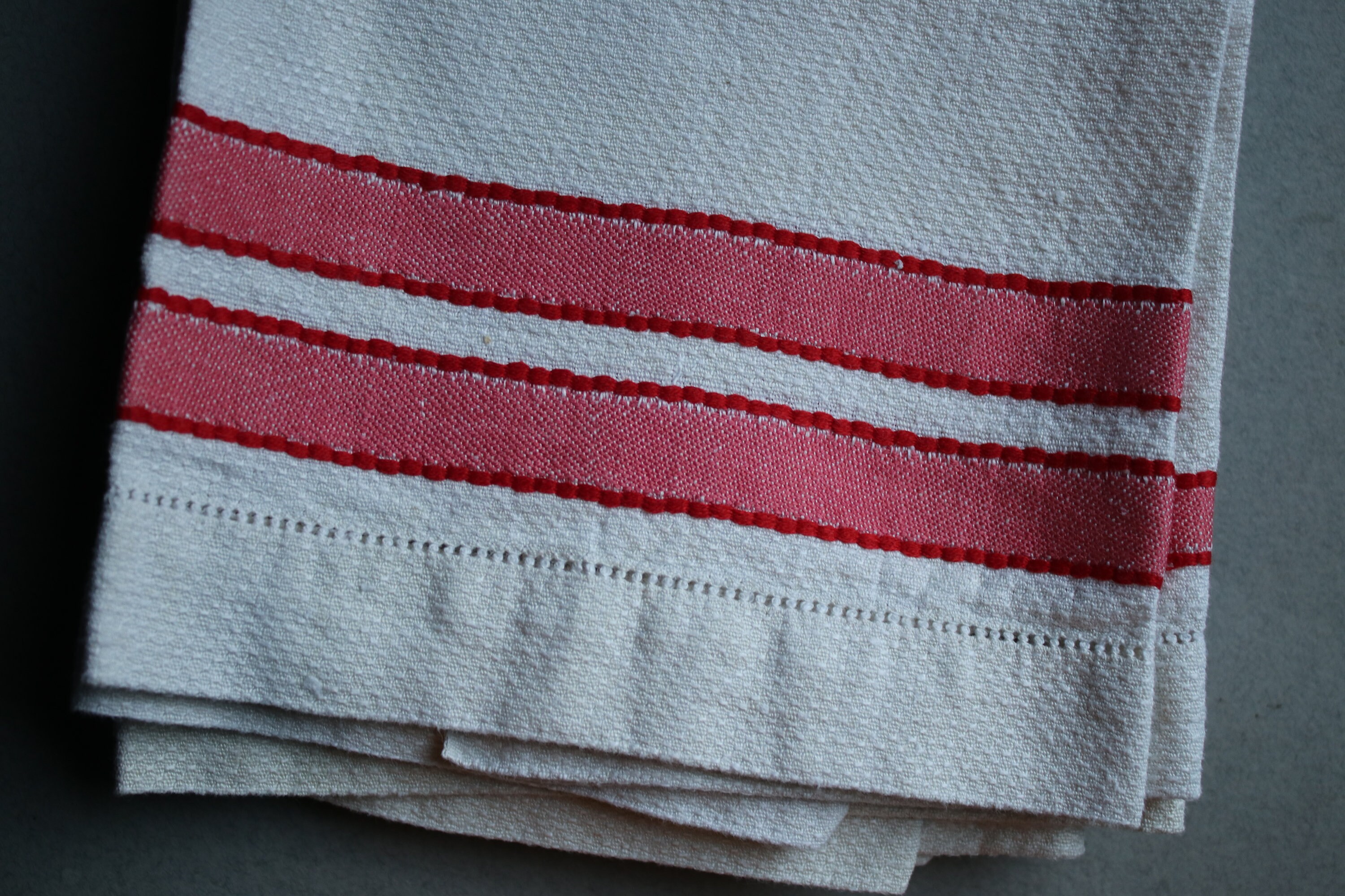 Vintage Linen Tea Towels (3)