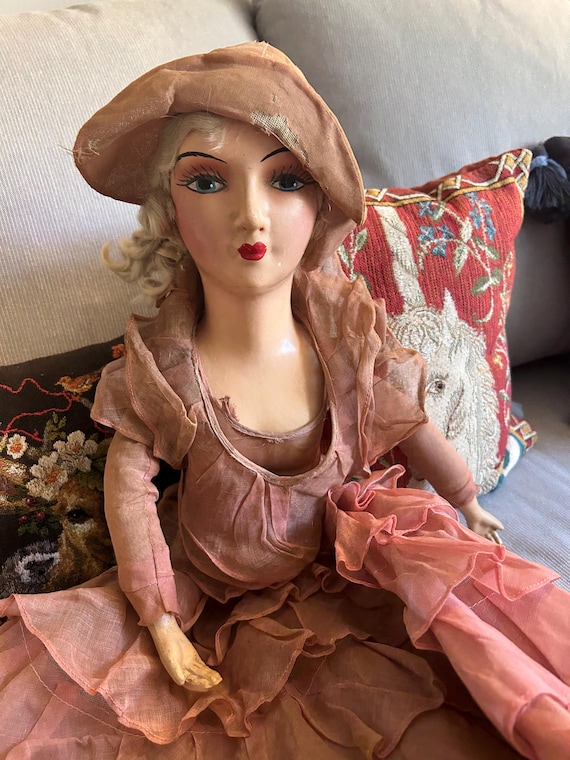 Large Keeneye Boudoir Doll