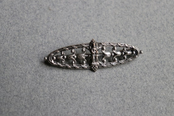 French, Our Lady and Fleur-de-Lys Brooch