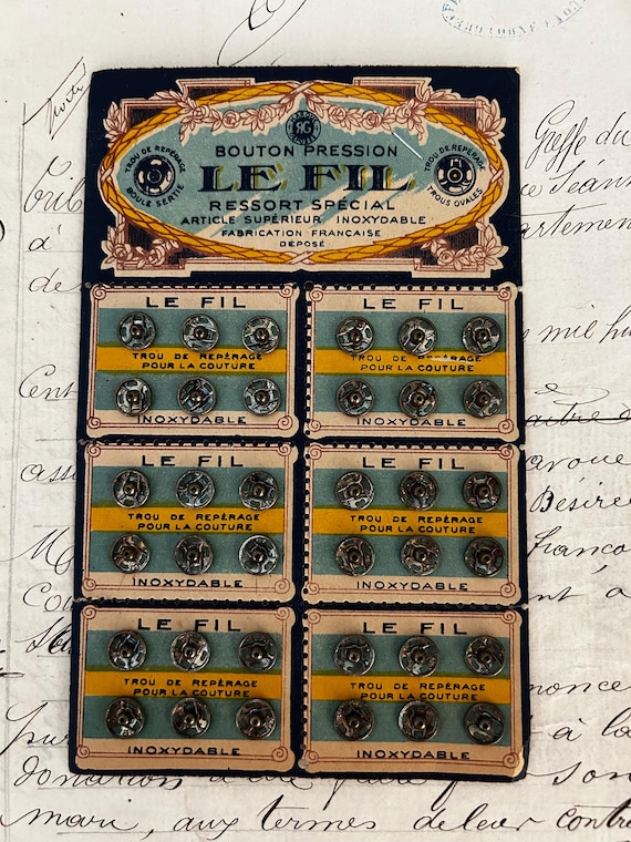 Antique, French, Le Fil (Thread) Card of Snaps