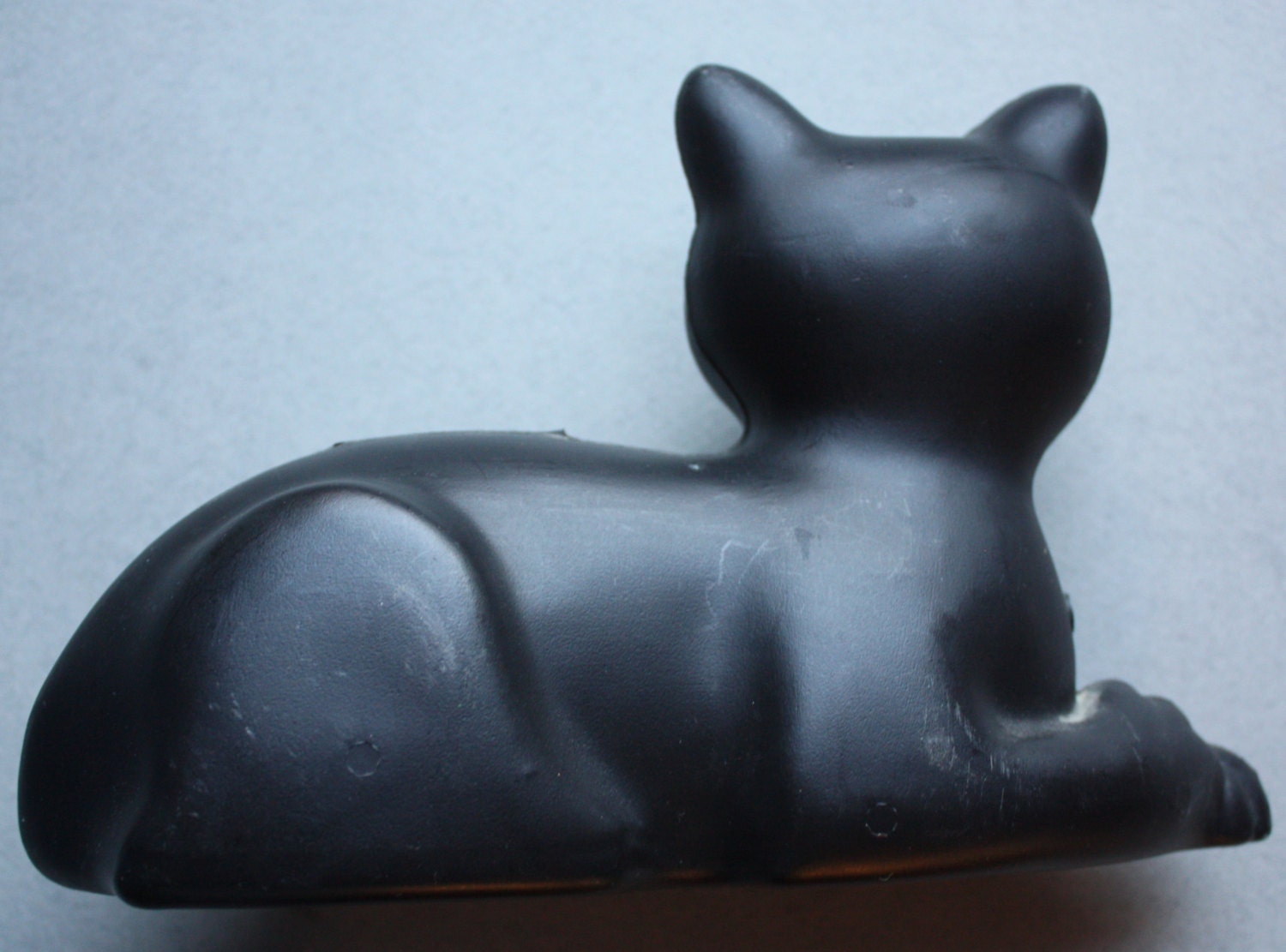 Eveready Batteries Black Cat Plastic Bank