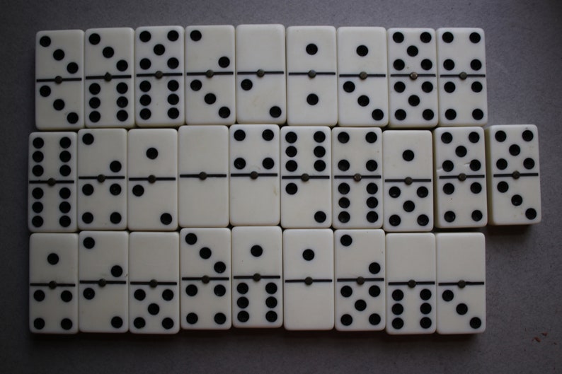 Double 9 dominos AVEC SPINNERS dans boîte en bois
