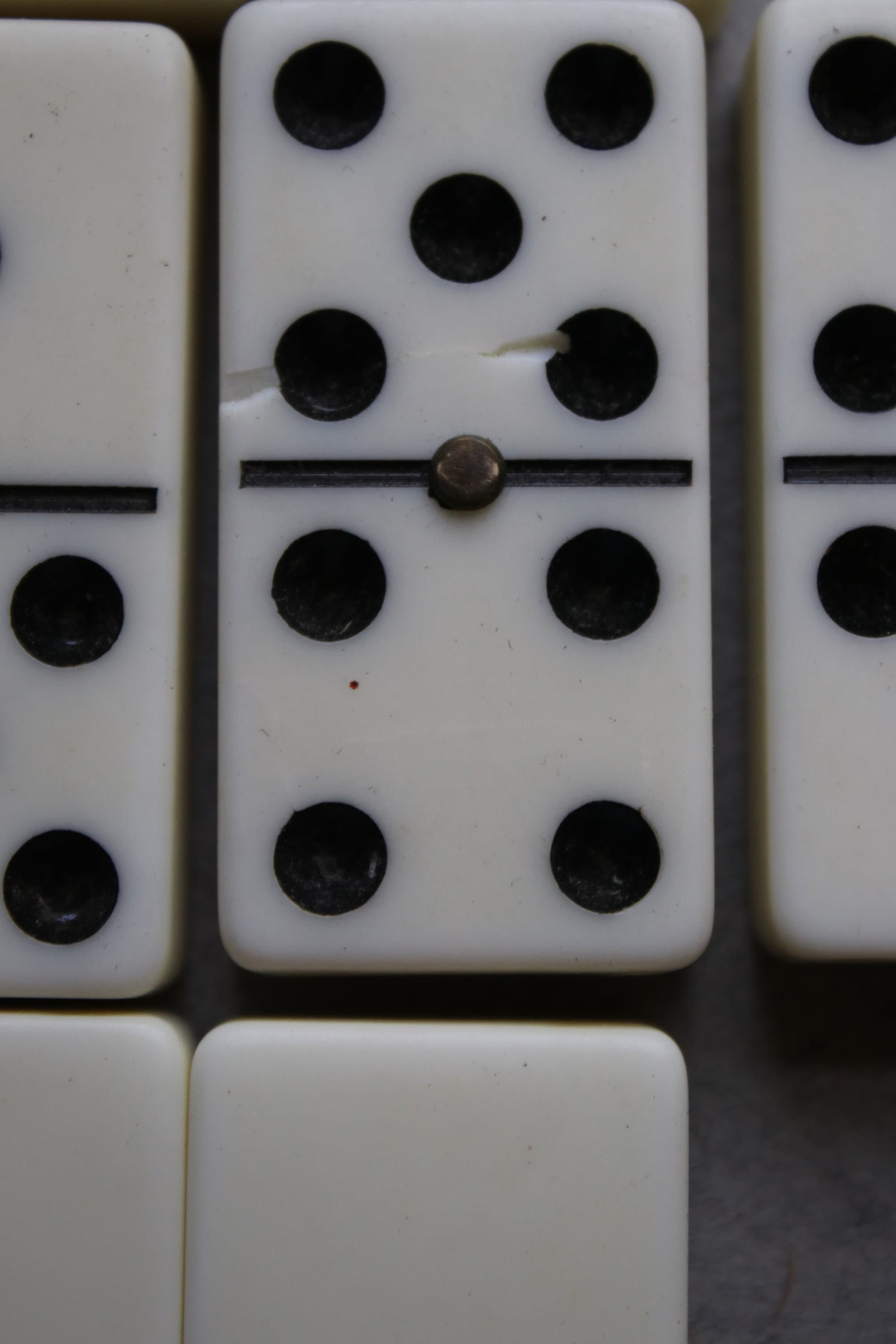 DoubleSix, IvoryColored Spinner Dominoes Set