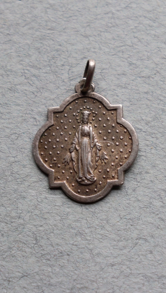 French, First Communion Medal