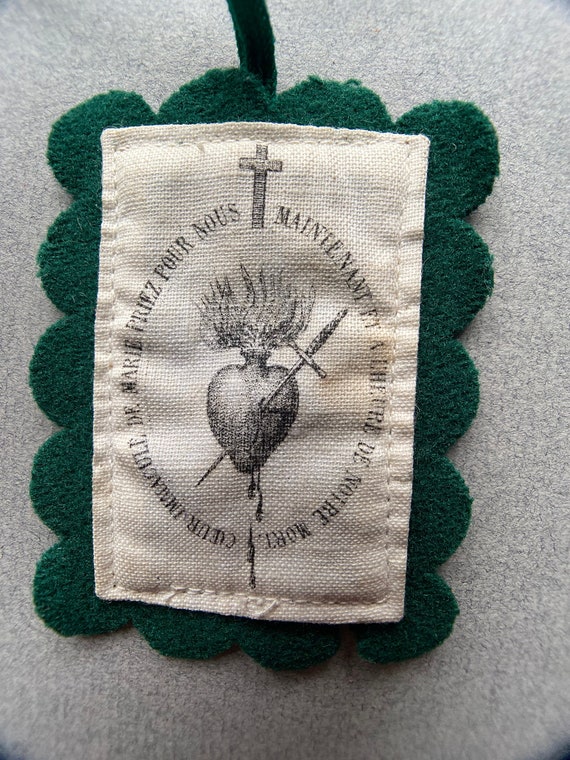 Immaculate Heart of Mary, Green Scapular, from France