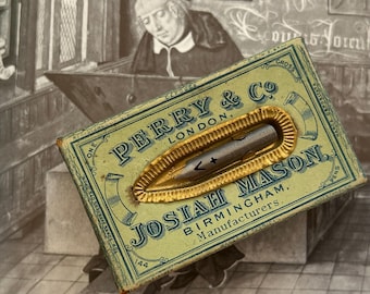 Antique Perry & Co/Josiah Mason Box