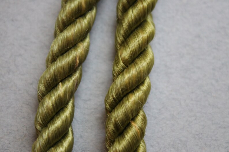 Silk Rope Curtain Tieback Tassels in Green and Gold