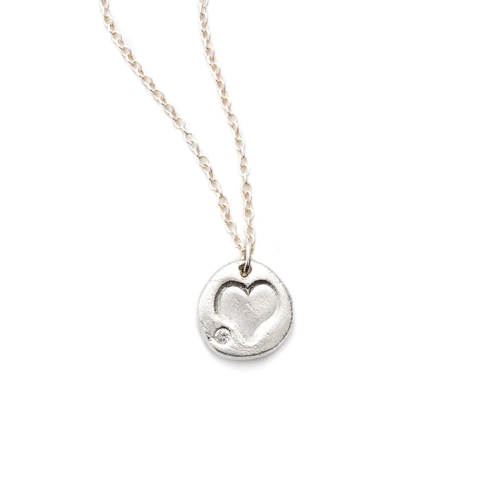 Heart Necklace in Silver or Gold, Sweet Sixteen Gift, Bat Mitzvah Gift, I love you, Wife Gift, Girlfriend Gift, Mothers Day Gift