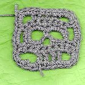 PDF Creepy Granny Skull Infinity Square No. 2 Crochet Pattern image 2