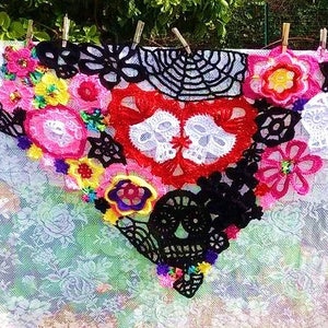 PDF Crochet Pattern Freeform Style Skull Shawl