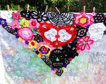 PDF Crochet Pattern Freeform Style Skull Shawl