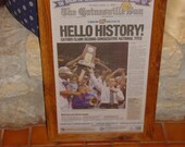 FREE SHIPPING Rare University of Florida custom framed solid cedar original newspaper 2007 NCAA champions