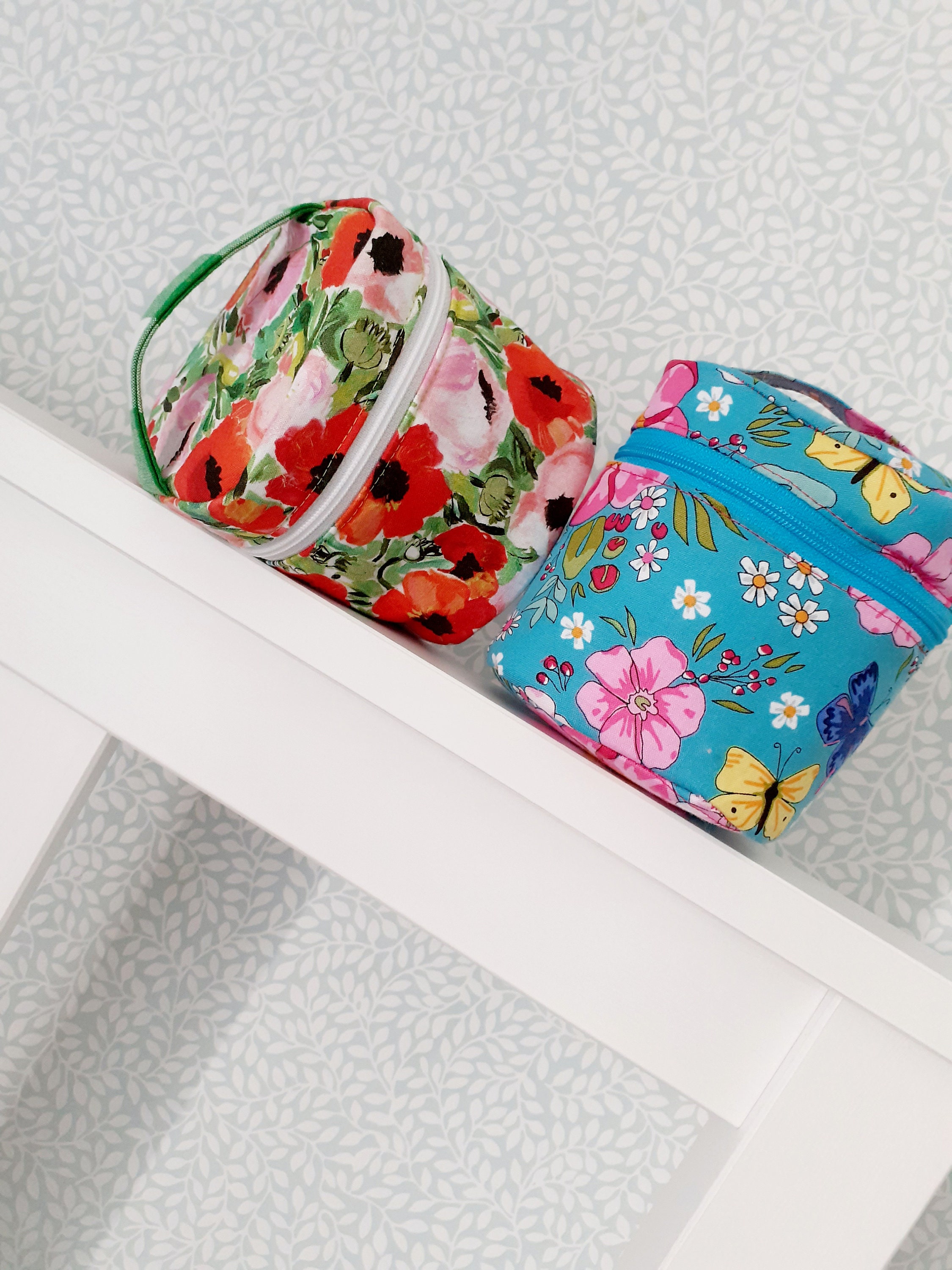 2 Pcs Cute Latch Hook Kits Bag With Printed Pattern Starter Pencil