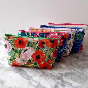 Handmade small make up bag, , small pretty pouches, coin purses, zipper purse, purse,  lined and interlined purses, cute little pouches