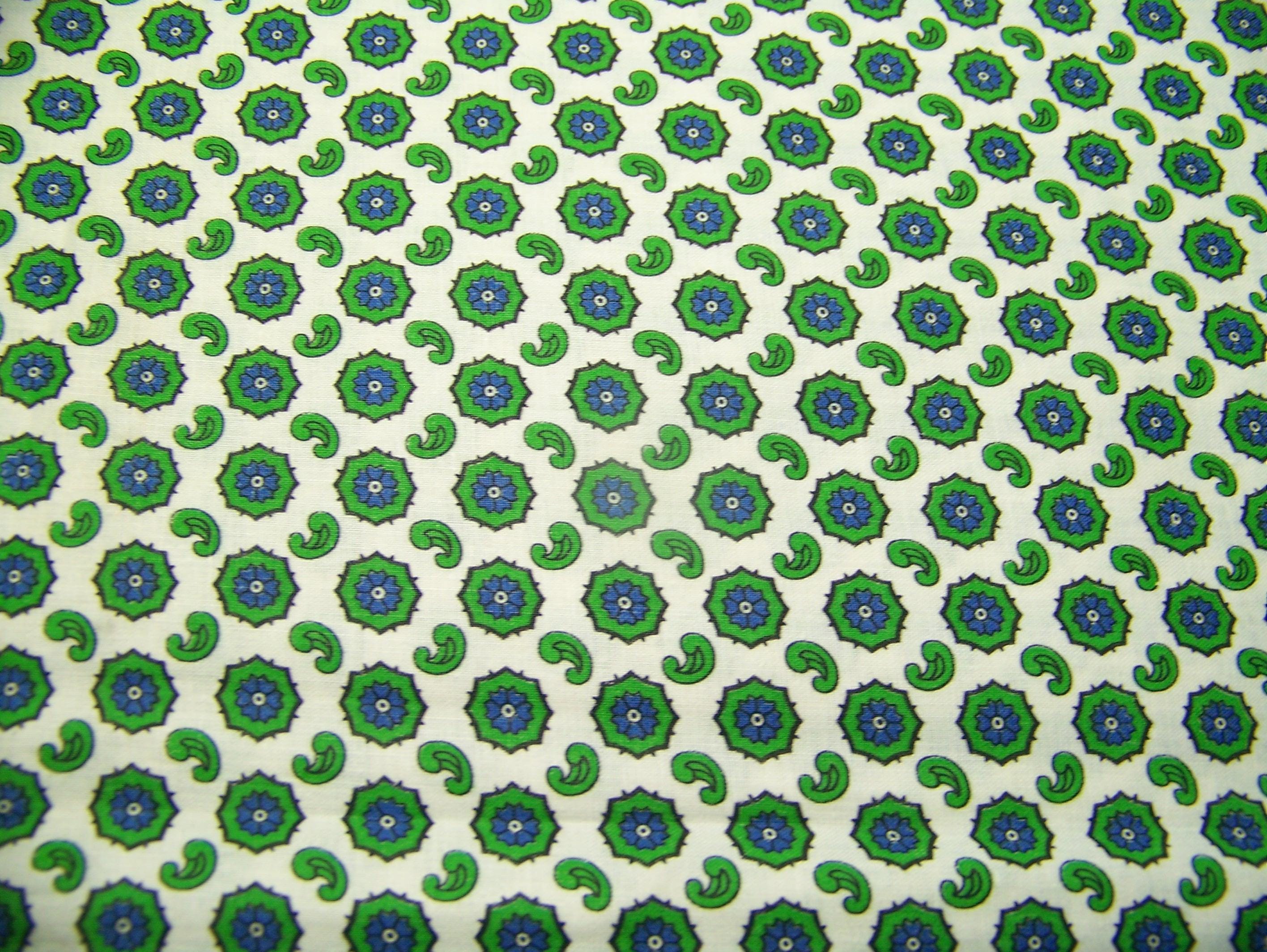 1950s Paisley Octagon Cotton Fabric: Green, Blue, White 