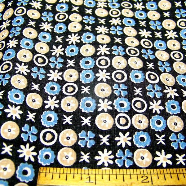 1930's Cotton Fabric DAISY FLORAL 35" W 36" L Quilting Sewing Fabric Inv3