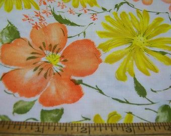 Vintage 1960's Cotton Fabric MOD DAISIES 35" Wide x 36" Long Quilts Doll Clothes InvB