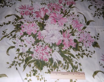 1950s Waverly Floral Cotton Fabric: Charleston Gardens, 36" Square InvZZ