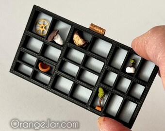1:12 Scale Dollhouse Miniature Printer's Tray, Mini Curio Shelf