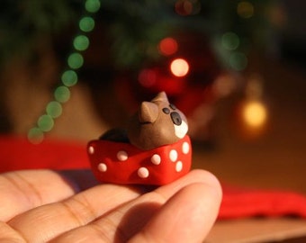 Handmade Miniature Cat Sculpture – Brown Cat in Red Polka Dot Box
