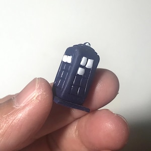 Miniature Tardis / Dr Who Fan Art - Handmade Polymer Clay Miniature