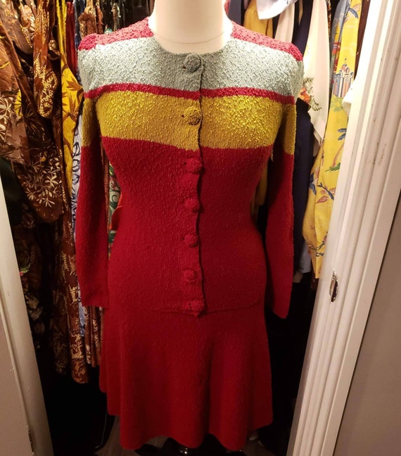 Gorgeous 1940s colorblock sweater set.