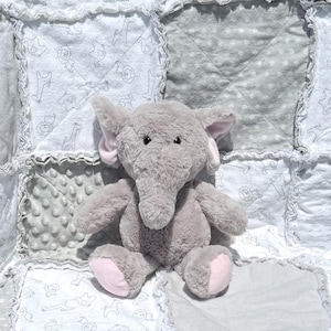 Elephants Baby Rag Quilt; Gray and white Elephants Baby Rag Quilt; Elephants Baby Blanket; Elephant Baby Rag Quilt; Baby Boy Elephant