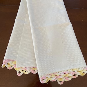 Vintage Hand Towel US Navy, White w/ Crochet Trim  :)  &quot;Souvenir&quot; Cotton, Damask USN Sailor