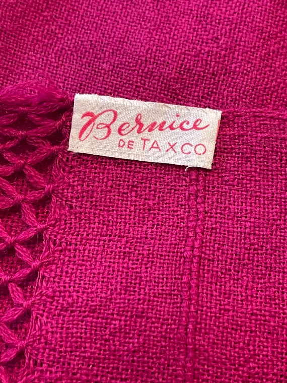Vintage Shawl Wrap Shoulder Scarf Bernice de Taxc… - image 4