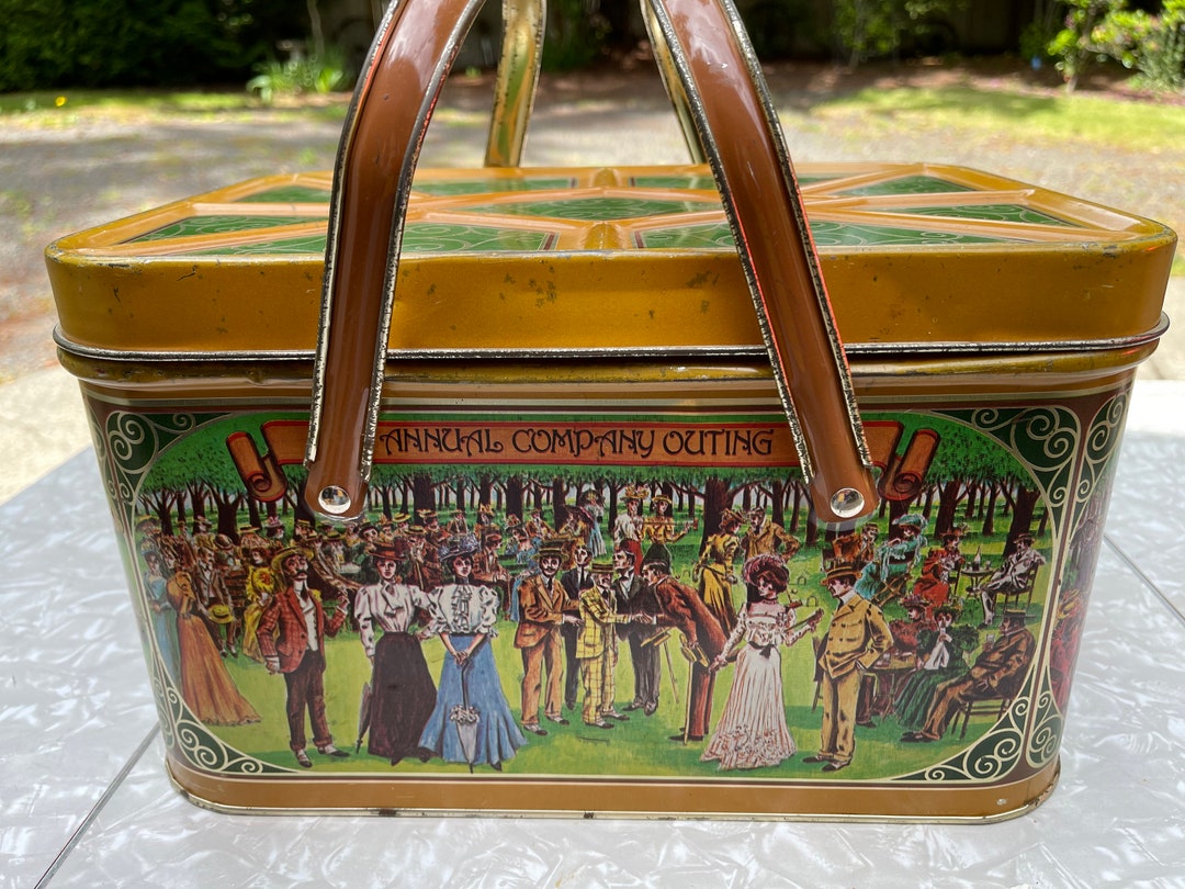Vintage Picnic Tin Gold and Green Annual Company Outing Etsy