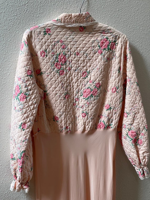 Women's Vintage Dressing Gown, Champagne Pink, Qu… - image 4