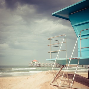 Lifeguard Tower Art: Lifeguard Stand Art, Huntington Beach Art, Lifeguard Station, Southern California Canvas Wall Art, Orange County Poster