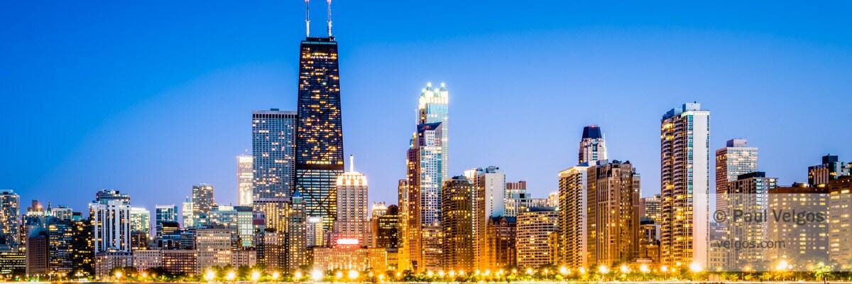絵画 アートポスター テイムソン作 スカイライン シカゴ Chicago Skyline Poster: Chicago Skyline Canvas, City at Night
