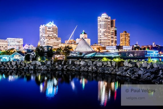 Milwaukee Skyline Print: Milwaukee Cityscape Gifts, Wisconsin Poster, Milwaukee Skyline Canvas, Wisconsin Wall Art, Milwaukee City Photo