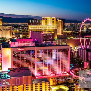 Las Vegas Art Print: Las Vegas Skyline, Nevada Photography, Las Vegas Cityscape, Casino Wall Art Gift, Las Vegas Poster, Casino Night Canvas